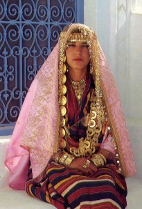 tunisia-djerba-bride_in_houmt_souk.jpg